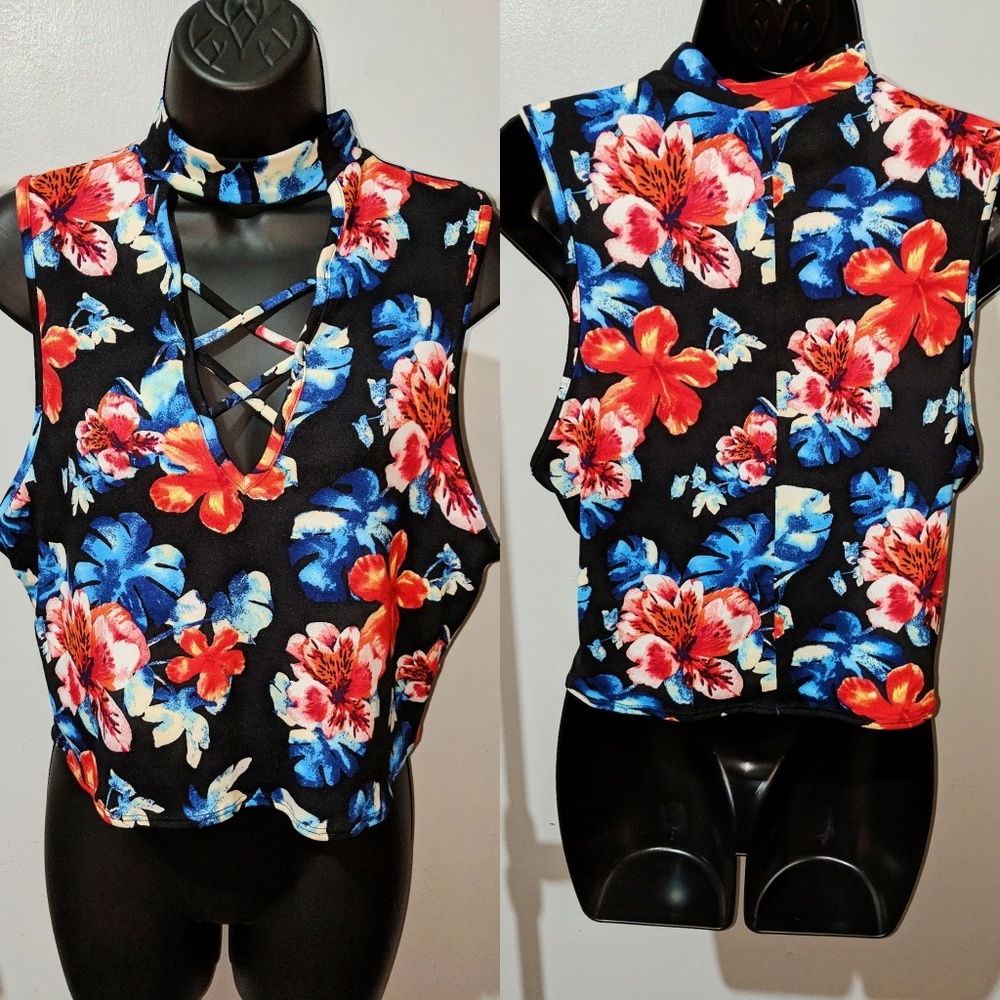NWOT Black Floral Tank Top